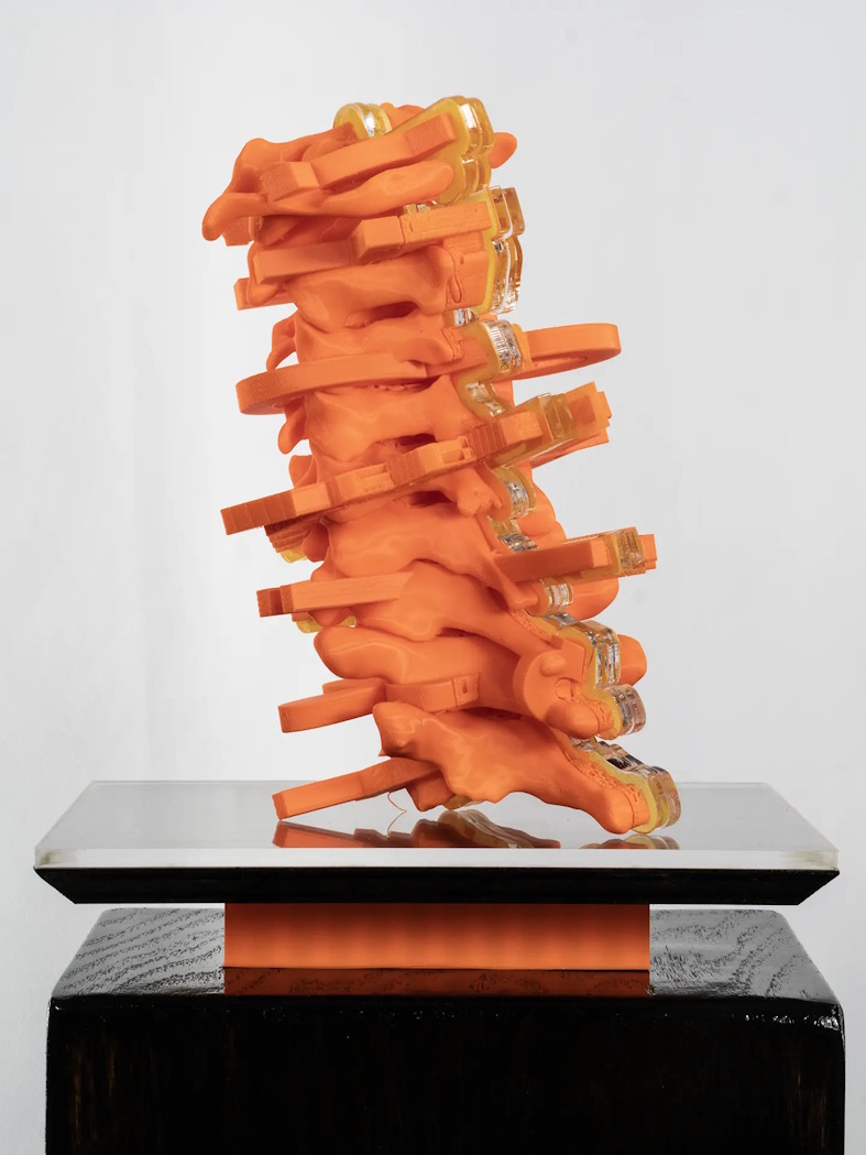Spine, a sculptural work by Daniel Cosentino composed of layered 3D-printed PLA and acrylic, evoking the vertebral column through abstracted synthetic forms mounted on a wooden base.